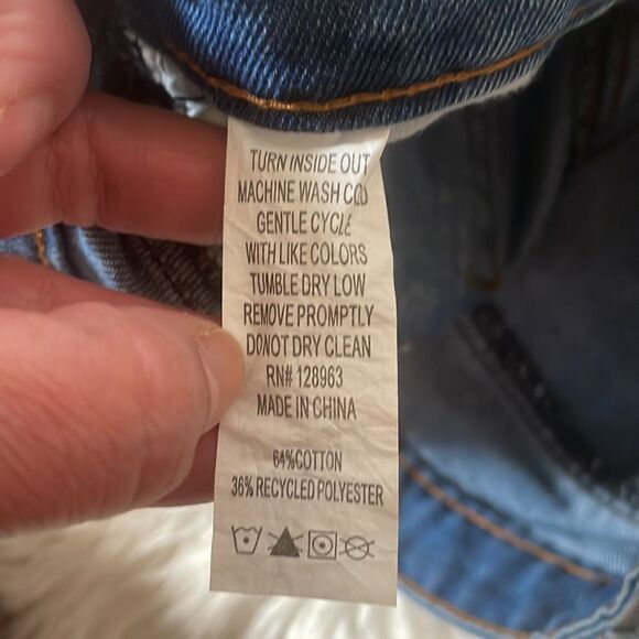 Indigo Rein Super High Rise Distressed Denim Shorts, NWT - Picture 5 of 6